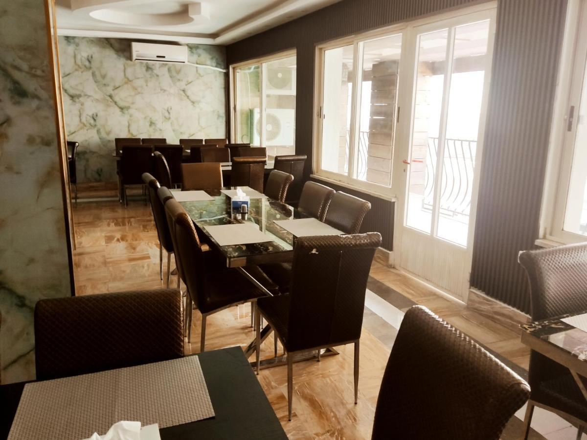 Golden Plaza Hotel Амман Экстерьер фото